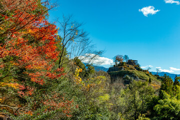 苗木城跡(国指定史跡）　幕末期へ思いを馳せる中津川の山城　秋の風景