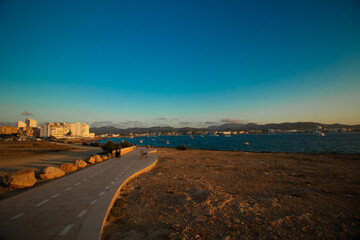 Fototapeta premium sunset over the city