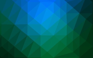 Fototapeta premium Dark Blue, Green vector shining triangular pattern.