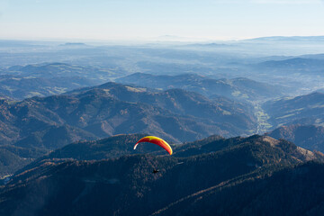 Paraglider in the Styrian mountains