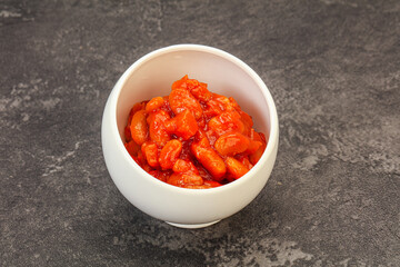 Baked kidney with tomato and pepper