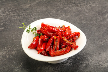 Sun-dried tomato in olive oil