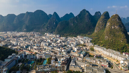 Naklejka premium Aerial photography of the beautiful scenery of Lijiang River in Guilin