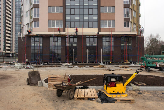 Road construction, courtyard area. Construction site. production of apartments, social housing.