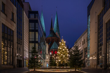 Fototapeta na wymiar Weihnachtsstimmung in Lübeck