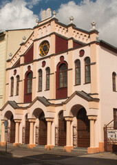 Fototapeta premium The synagogue building in Debrecen