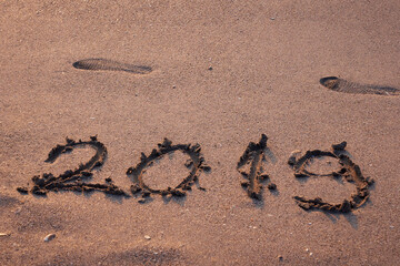 2019 written in the sand and footsteps