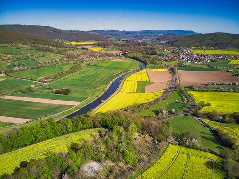 รูปภาพWitzenhausen – เลือกดูภาพถ่ายสต็อก เวกเตอร์ และวิดีโอ784 | Adobe