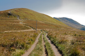 Jesienne wędr&oacute;wki po Bieszczadach