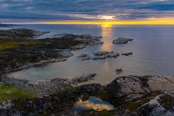 Fototapeta premium Beautiful arctic summer landscape on Barents sea