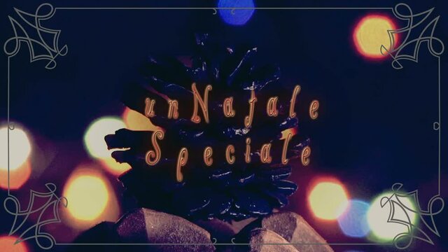 Un Natale Speciale vintage, con pigna e sfondo di luci a intermittenza colorate.
