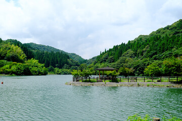 Fototapeta na wymiar 竹山ダムの美しい風景
