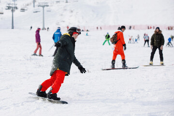 Woman snowboarded