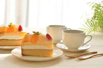 フルーツのケーキ  コーヒー