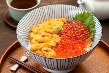 うにイクラ丼
