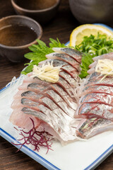 アジの刺身