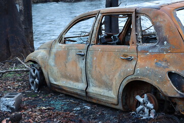 old rusty car