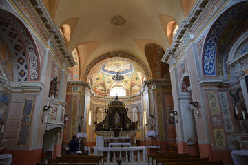 Fototapeta premium Nef baroque de l'église de Carcheto en Corse
