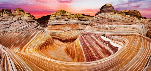 Selbstklebende Fototapeten Sunset over Wave rock formation in Arizona in the USA © Fyle