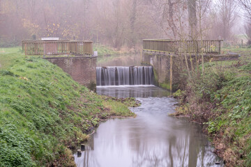 Obraz premium dam longest river