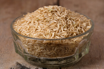 Raw brown rice in a bowl