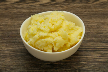 Mashed potato in the bowl