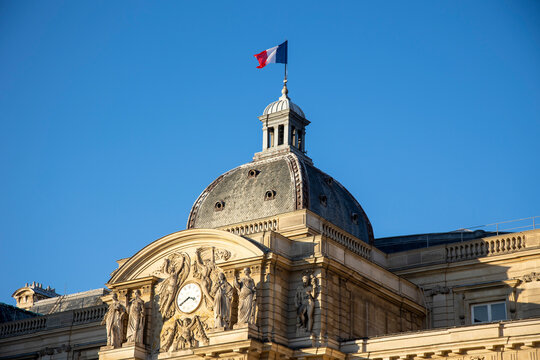 &eacute;cole militaire paris