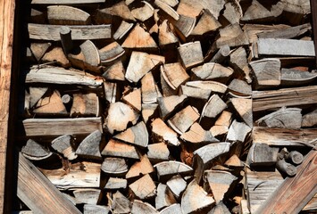 薪　木材　焚き木　白山手取川ジオパーク