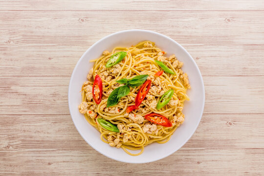 Stir fry chicken spaghetti Asian style