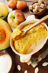 Pumpkin casserole with apple