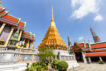Naklejka premium Temple of the Emerald Buddha or Wat Phra Kaew temple, Bangkok, Thailand