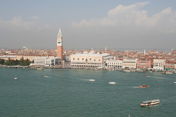 Fototapeta na wymiar Markuskirche Venedig
