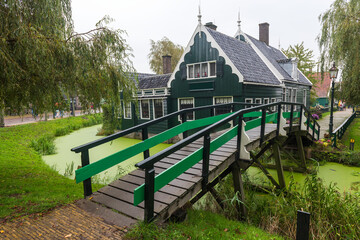 Fototapeta premium Traditional Dutch house in Zaanse Schans. Small village in Amsterdam, Netherlands.