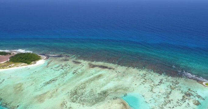 Los roques Venezuela. cankys island.  Aerial view  movement pan rigth