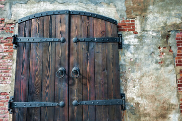 Close up of a old double wooden door