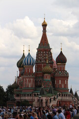 Fototapeta na wymiar St Basil cathedral in Moscow, Russia