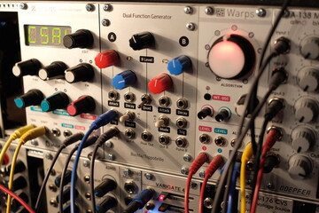 Modular system - Synthesizer - electronic music - patch cables - eurorack 