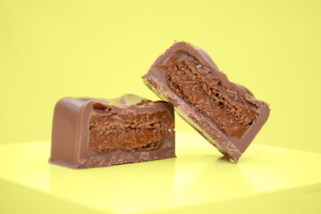 Chocolate bonbon