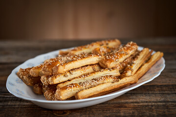 Sesame seeds pastry crackers