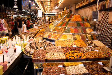 Market with lots of fruits and nuts
