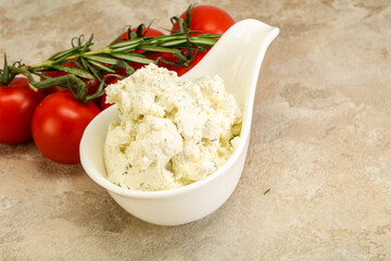 Soft cream cheese with herbs