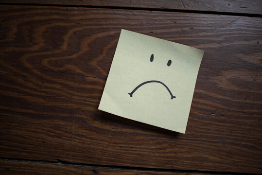 Unlucky - Papier mt traurigem Smiley