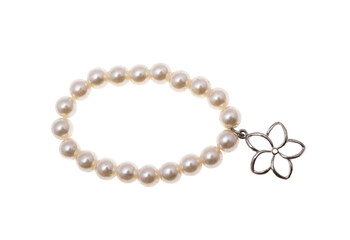 Fototapeta premium pearl bracelet isolated