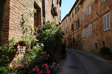 Alley in the village of Citta della Pieve, Italy