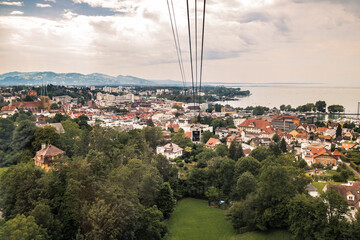 Bregenz aus der Pfänderseilbahn aus gesehen