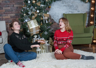 Girls give gifts for the new year