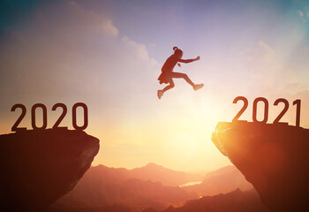 child jumping between 2020 and 2021