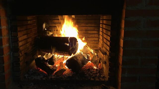 Relaxing view of the fire in the fireplace