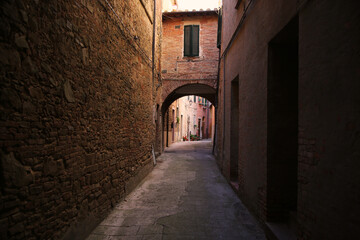 Fototapeta premium Alley in the village of Panicale in Umbria, Italy