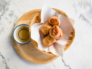 Hoi Jo , Deep fried crab roll